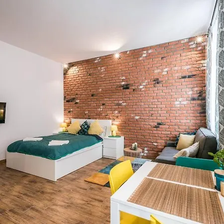 Apartment Przytulny Apartament W Centrum 100 Metrow Od Rynku Wroclaw