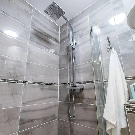 Przytulny Apartament W Centrum 100 Metrow Od Rynku Apartment Wroclaw