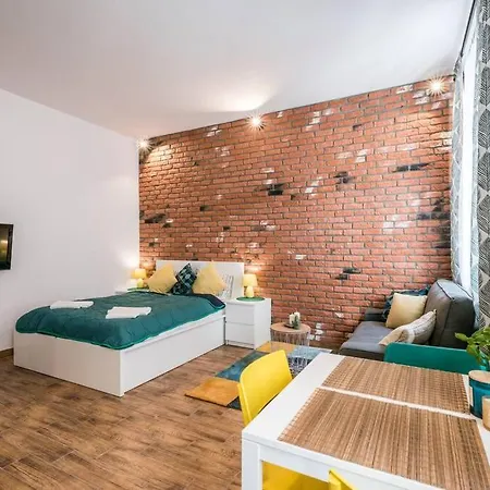 アパート Przytulny Apartament W Centrum 100 Metrow Od Rynku ヴロツワフ